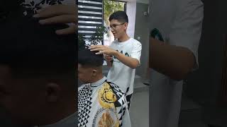 Soch olish voxti klent masteri qorqitsa😅🥵 barberplace barbershop haircut hairstyles [upl. by Alansen522]