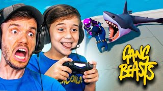 CUIDADO COM O TUBARÃO NO GANG BEASTS DO PLAYSTATION 4  Família Brancoala Games [upl. by Anelyak]