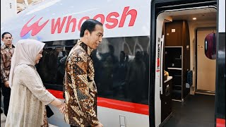 Presiden Jokowi dan Ibu Iriana Jajal Kereta Cepat Whoosh Menuju Bandung 2 Oktober 2023 [upl. by Dorsy674]