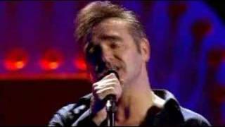 Morrissey  Let Me Kiss You Live 2004 [upl. by Eusebio]