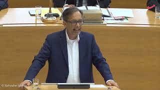 Andre Barth AfD Sachsen  Rechtswidrige Förderung der Asyllobby nachgewiesen [upl. by Acirea]