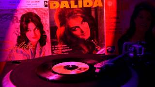 Dalida  Gardemoi la dernière danse Save the last dance for me [upl. by Shelby]