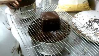 How to put Chocolate Glaze on a Cake [upl. by Drofniw874]