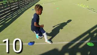 ●10● Malik foot  entraînement de foot facile pour enfant  kids training football [upl. by Nitza]