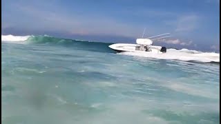 Center Console NEAR MISS at Florida Inlet [upl. by Vallery]