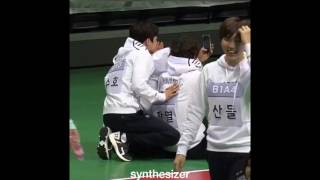 SEULHUN moment at ISAC 2017  Sehun x Seulgi [upl. by Enihpesoj194]