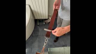 How to strop the straight razor [upl. by Avot]