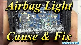 Airbag Light Cause amp Fix B0104 [upl. by Barnabas]