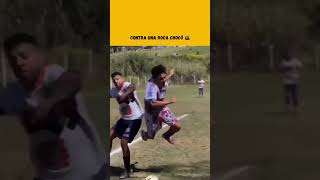 Chocó contra una roca futbol talachacara futboltalacha futboleros shorts [upl. by Godewyn]