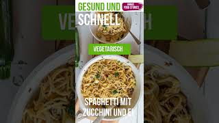 Schnelle und günstige Nudel Pfanne mit Spaghetti Zucchini und Ei  Lecker vegetarisches Rezept [upl. by Darnok73]