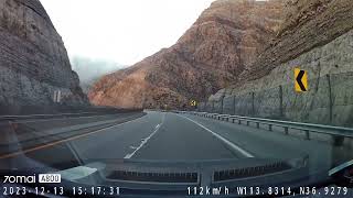 Driving through the Virgin River Gorge in Arizona [upl. by Melda]