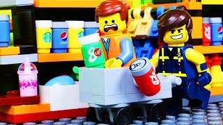 The LEGO MOVIE 2 SHOPPING FAIL Lego City [upl. by Zimmer238]