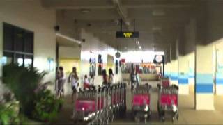 Flughafen Phuket  Ankunft Abflughalle [upl. by Eatnwahs]