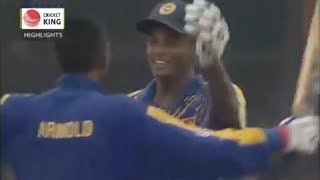 Russel Arnold amp Perera 103 Stand take victory from New Zealand in Colombo  CocaCola Cup 2001 [upl. by Hum]