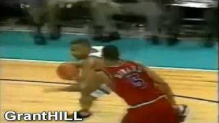 Grant Hill dunks on Juwan Howard Harvey Grant amp Gheorghe Muresan [upl. by Delaney]