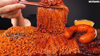 ASMR MUKBANG  Spicy Fire Noodles amp Enoki mushroom Sausage EATING 불닭 버섯 불닭볶음면 킬바사 소세지 소스 퐁당 먹방 [upl. by Saerdna963]