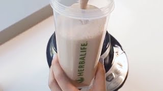 How to make an Herbalife Shake using Herbalife Formula 1 Chocolate Flavor  Herbalife Advice [upl. by Latreese]