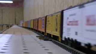 Very long HO scale train pulled by 11 Bachmann GP 18s  faster version [upl. by Zuckerman]