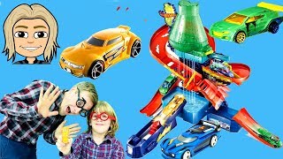 Hot Wheels Color Changers cars with Gerti Toys and Emilo [upl. by Dot22]