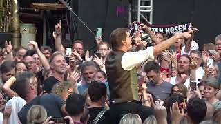 Die Toten Hosen amp Die WellBrüder  Laune der Natur 1582023 at Freilichtbühne Stuttgart [upl. by Dinny343]