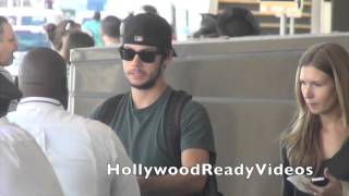 Exclusive Dylan OBrien arrives at LAX airport in LA for a departing flight to NYC [upl. by Annah]