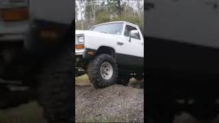 Lifted trucks carguys classiccarguy squarebodynation [upl. by Christoforo]