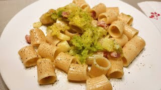 Pasta patate verza e pancetta affumicata shorts [upl. by Darcee]