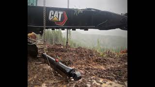 Shovel stick cylinder swap caterpillar forestry pacific northwest [upl. by Leventis]