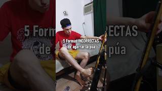 5 formas incorrectas de agarrar la púa de guitarra [upl. by Edda]