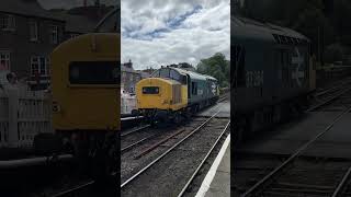 D7628 ‘Sybilla’ and 37264 race into Grosmont [upl. by Aihsek]