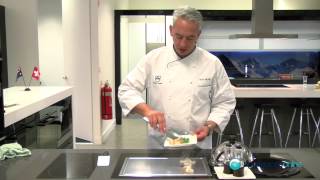 Expert shows how to cook on the VZUG Teppanyaki Plate  Appliances Online [upl. by Stephannie]