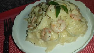 Tagliatelle aux crevettes et à la crème ألذ مكرونة بالقمرون و الكريمة [upl. by Tarrah271]