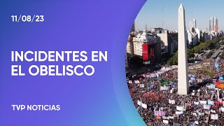 Incidentes en la marcha en el Obelisco por Facundo Molares [upl. by Kuster]