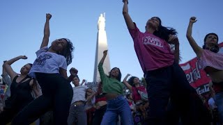 No Comment University crisis in Argentina [upl. by Nhepets571]