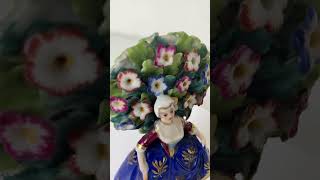 Figura em Porcelana Chelsea de senhora com vestido azul século XVIII ou XIX [upl. by Artemis]