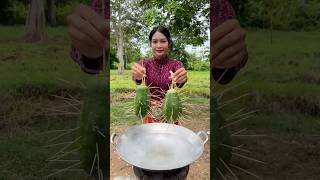 Cooking papaya with egg recipe foodie cookrecipe cooking delicious [upl. by Hilleary979]