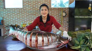 Cooking with Sreypov  Big river fish I cooking with my local style  2 recipes with big fish [upl. by Pesek337]