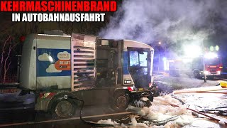 KEHRMASCHINENBRAND IN AUTOBAHNAUSFAHRT  Schaum eingesetzt  Feuerwehr Leverkusen im Einsatz [upl. by Atse344]