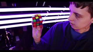 GIGACUBE instant rubiks cube solve trick by Max Durocher [upl. by Elak724]