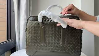 Bottega Veneta Getaway Large BriefcaseTravertine [upl. by Eneloc]