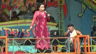 Part 04  Lawak Obat Strezz Deles Show Siang [upl. by Yelmene]