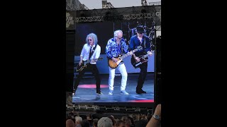 Foreigner – Feels Like the First Time Clam Live 2019 [upl. by Kilby592]