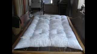 La fabrication du matelas en laine artisanal [upl. by Iaj111]