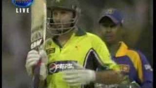 Shahid Afridi makes 32 runs from 1 over vs Sri Lanka [upl. by Ecinej]