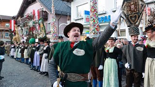 Perchtenlauf Altenmarkt [upl. by Orthman805]