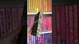 Sprayed edges🗡🤩booktube booktok bookworm bookish bookhaul books book booklover bookreview [upl. by Oibirot]