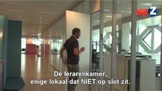 Windesheim deuren open privéinformatie op straat [upl. by Deirdre509]