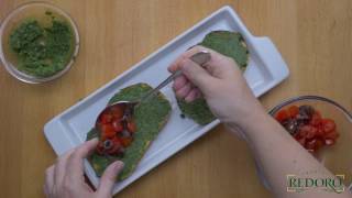 1 Video ricetta Bruschetta Pomodori Pesto Olive taggiasche [upl. by Lemra4]