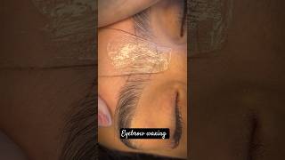 Eyebrow waxing tutorial 😳shortsbrows waxsubscribe ♥️ [upl. by Agustin]