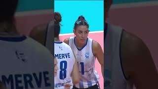 Brankica Mihajlovic’ten çok sert bir smaç volleyball shorts [upl. by Ennaxxor296]